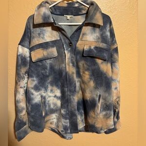Easel Blue and Tan Tie-Dye Utility Jacket